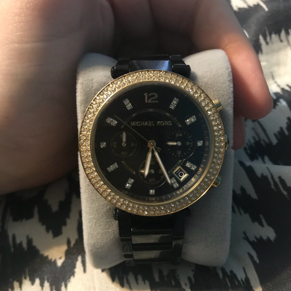 Mk Watch